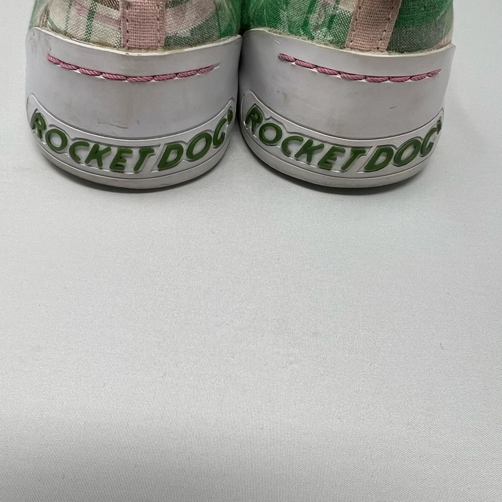 Rocketdog Green Color Sneakers In Preowned Condition In Misses’s Size 4